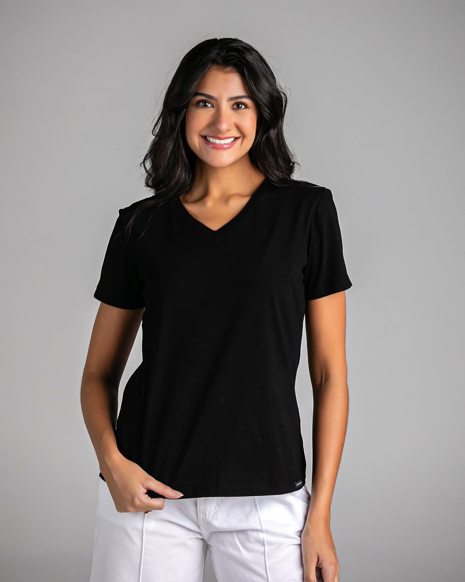 T-shirt Feminina Gola V